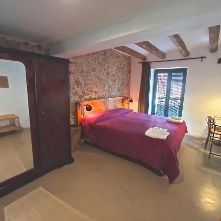 Hotel Restaurant Lotus Priorat Falset Esterno foto