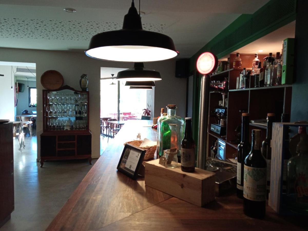 Hotel Restaurant Lotus Priorat Falset Esterno foto